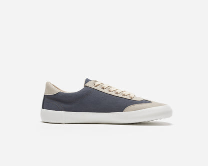 Felix Dark Grey-White